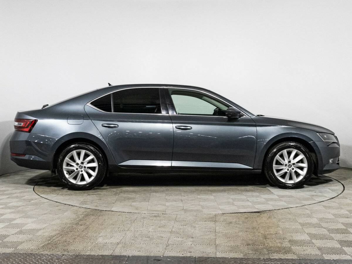 Шкода Суперб б/у, 2018, Роботизированная. Фото: #3