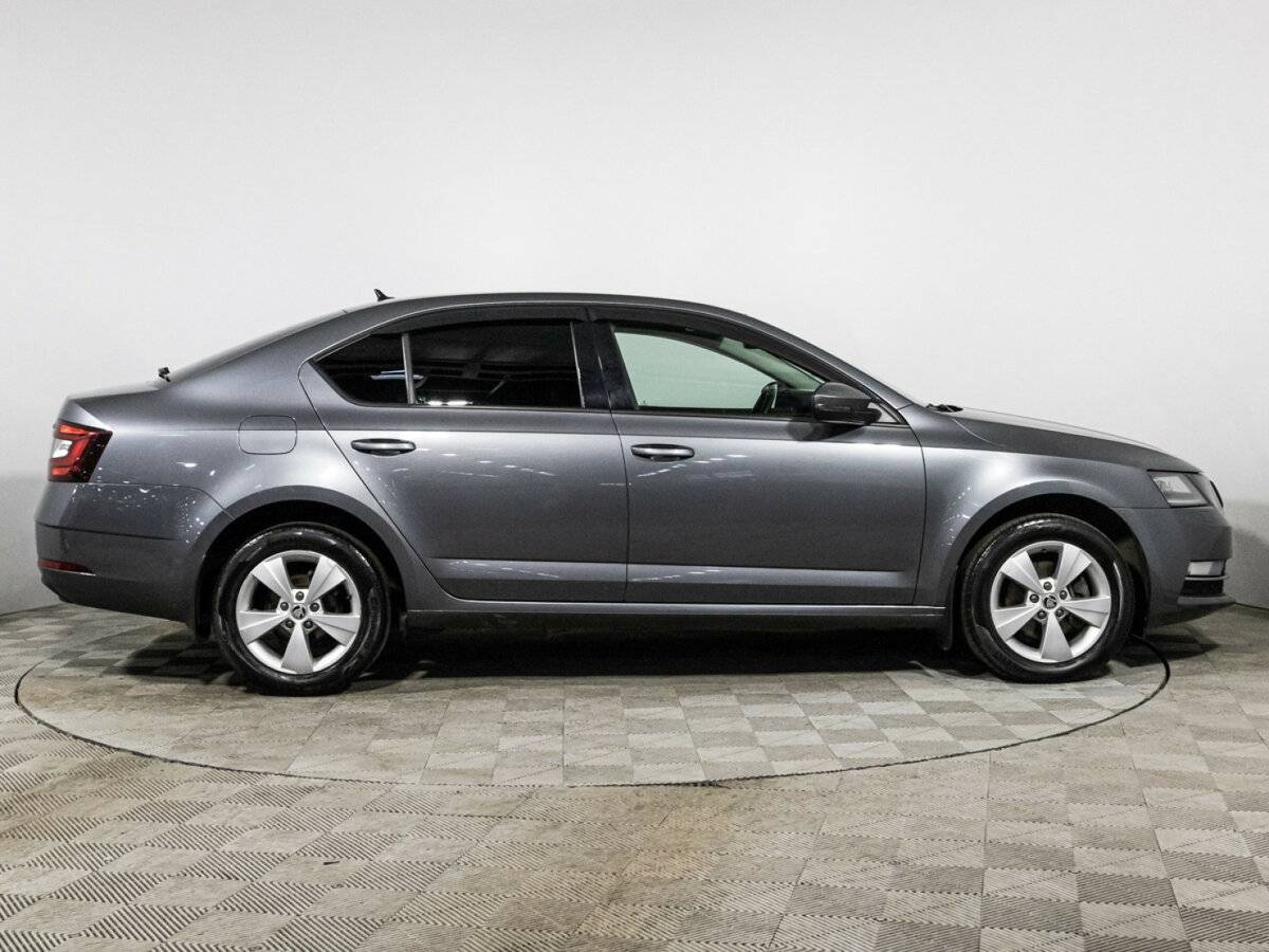 Шкода Октавия б/у, 2020, Роботизированная. Фото: #3