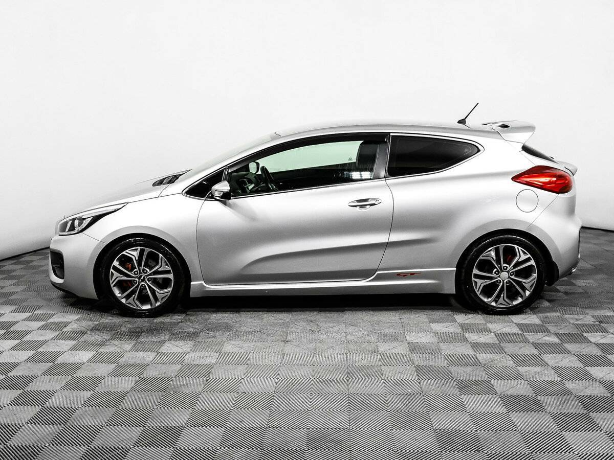 Киа Сид ГТ б/у, 2015, Механическая. Фото: #7