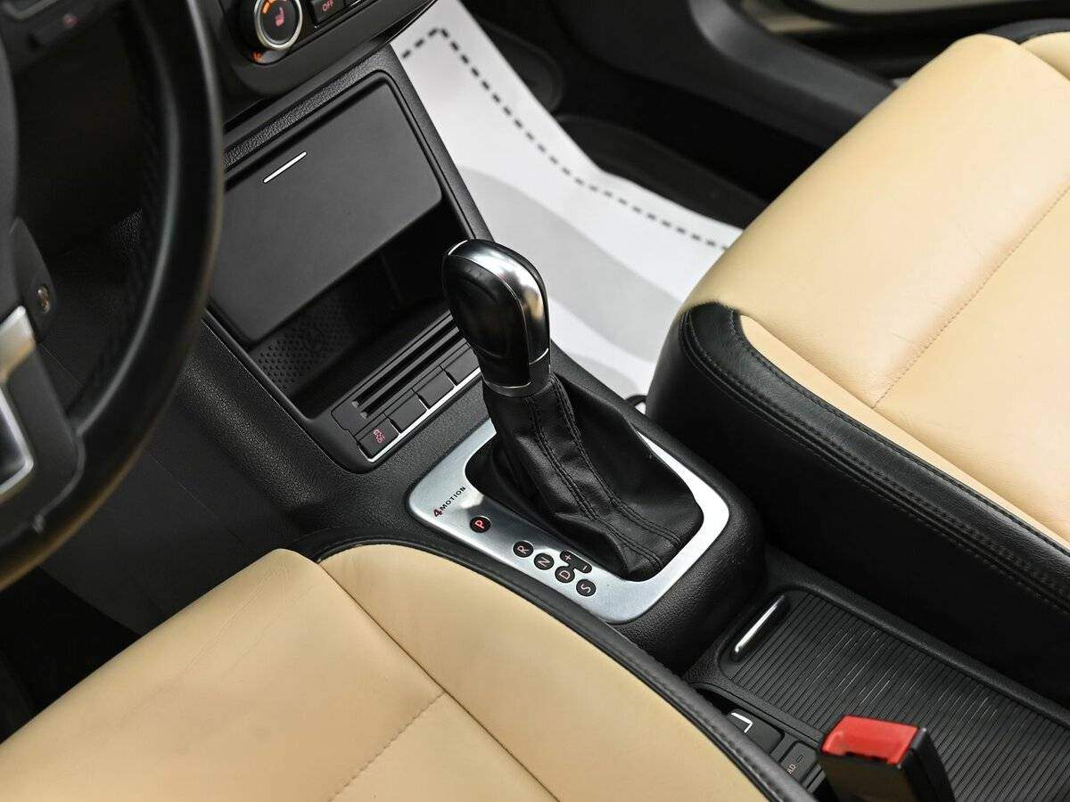 Фольксваген Тигуан б/у, 2012, Автоматическая. Фото: #11