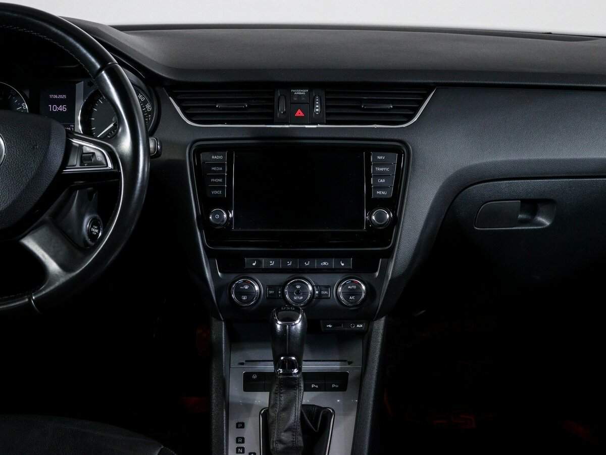 Шкода Октавия б/у, 2014, Роботизированная. Фото: #12