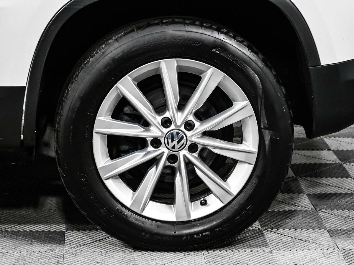 Фольксваген Тигуан б/у, 2012, Автоматическая. Фото: #13