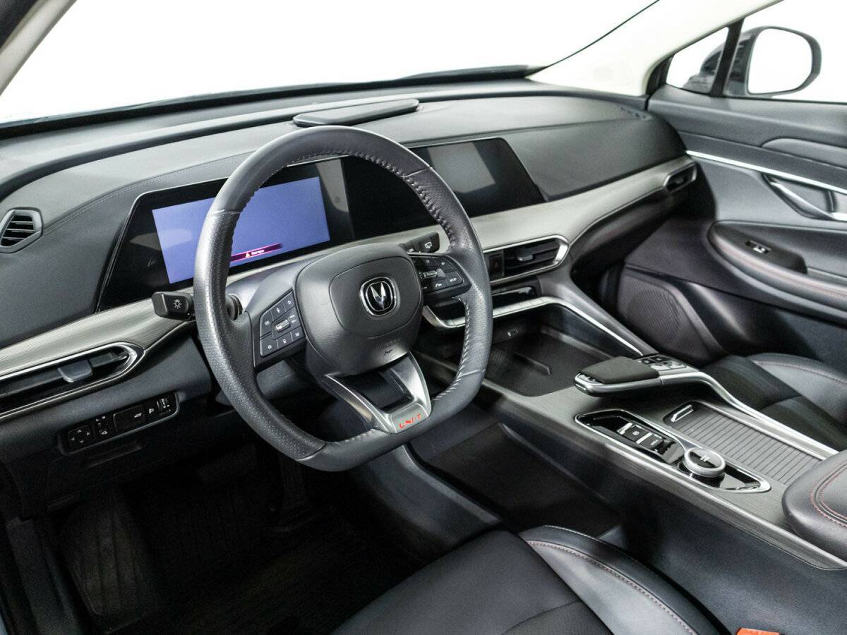 Чанган УНИ-Т б/у, 2023, Роботизированная. Фото: #10