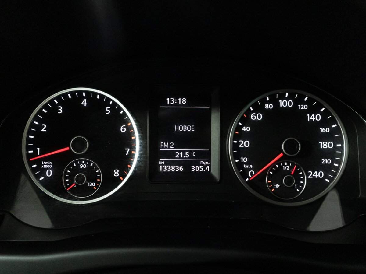 Фольксваген Тигуан б/у, 2015, Механическая. Фото: #11