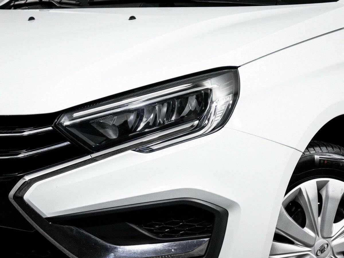 Лада (ВАЗ) Веста б/у, 2023, Механическая. Фото: #16