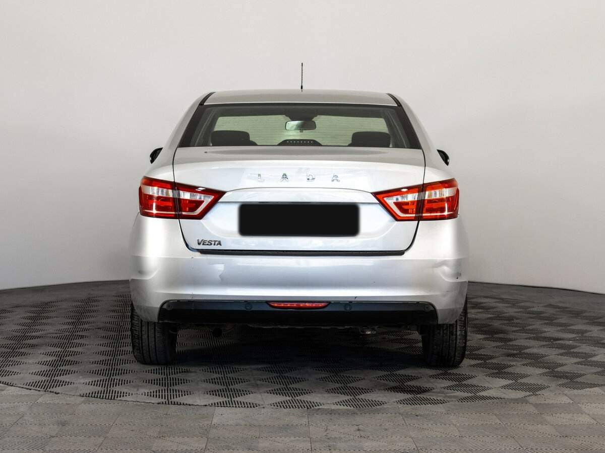 Лада (ВАЗ) Веста б/у, 2021, Механическая. Фото: #4