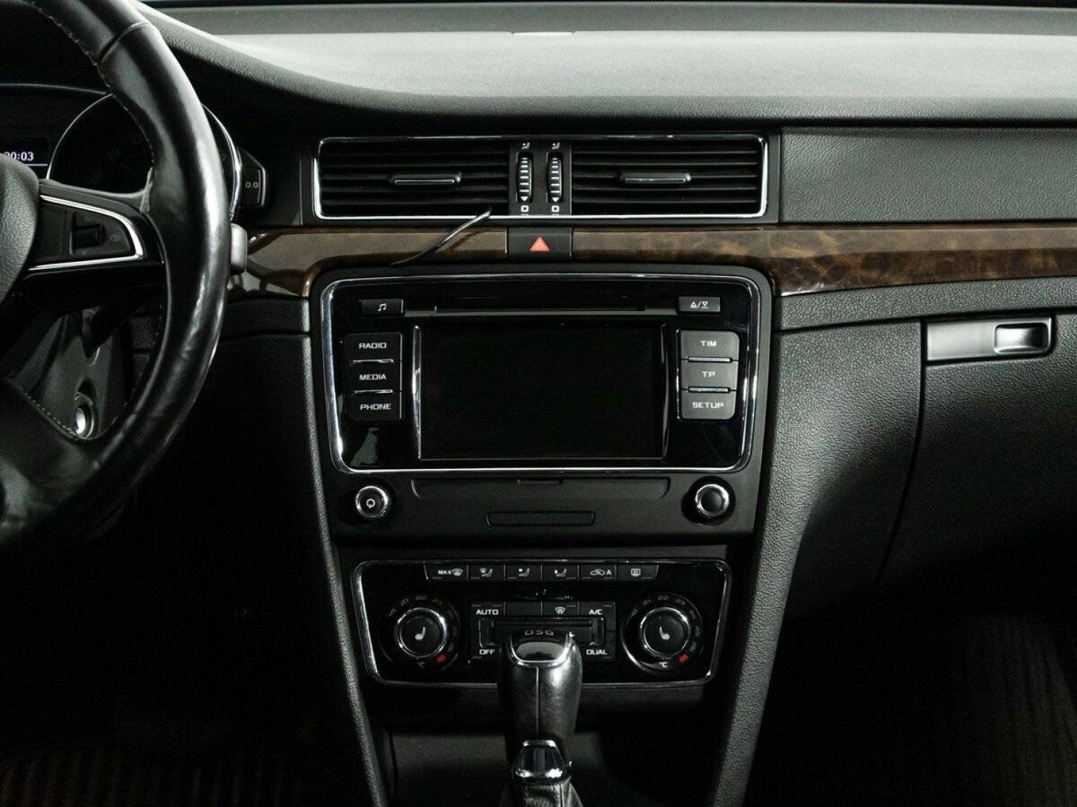 Шкода Суперб б/у, 2013, Роботизированная. Фото: #13