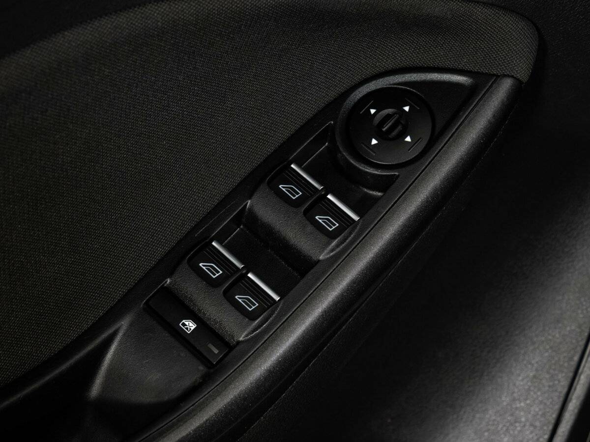 Форд Фокус б/у, 2015, Роботизированная. Фото: #11