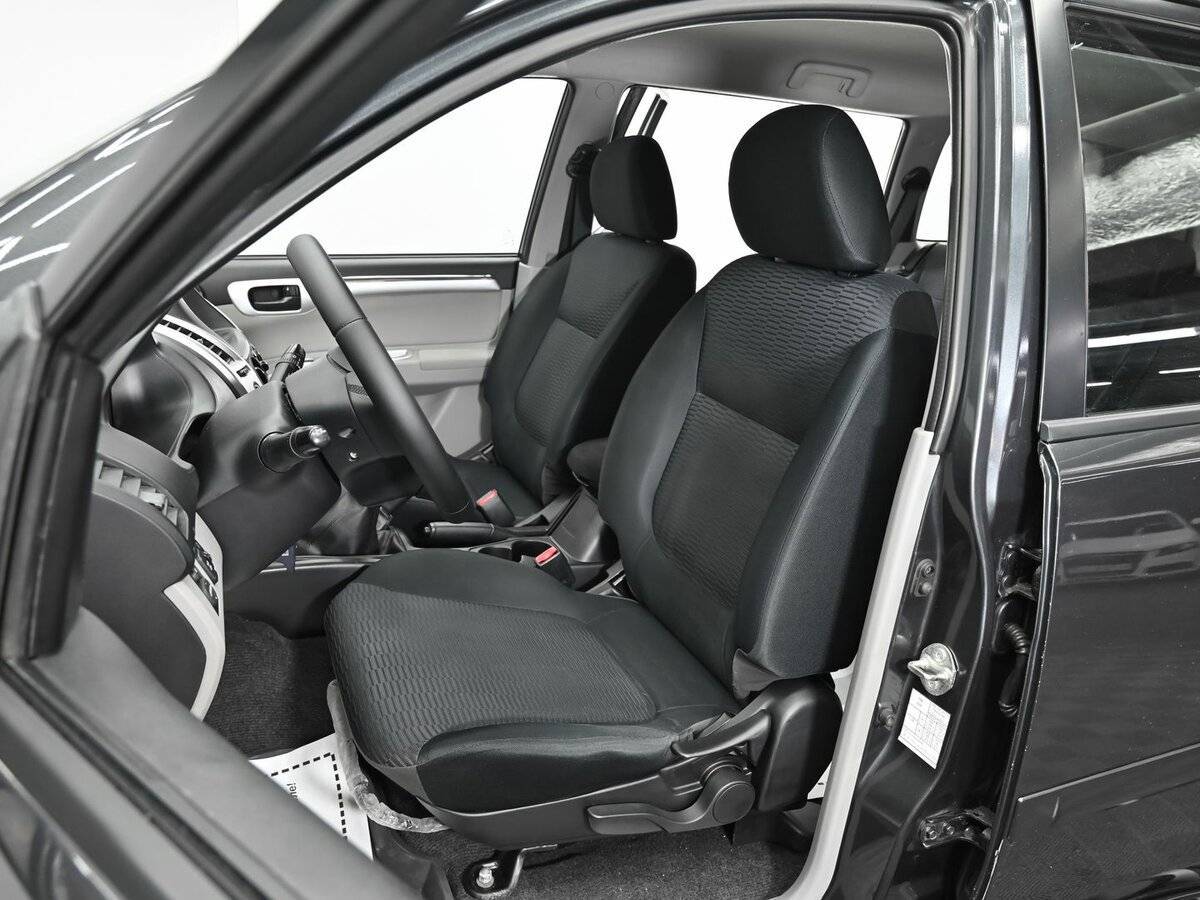 Митсубиши Паджеро Спорт б/у, 2012, Механическая. Фото: #5