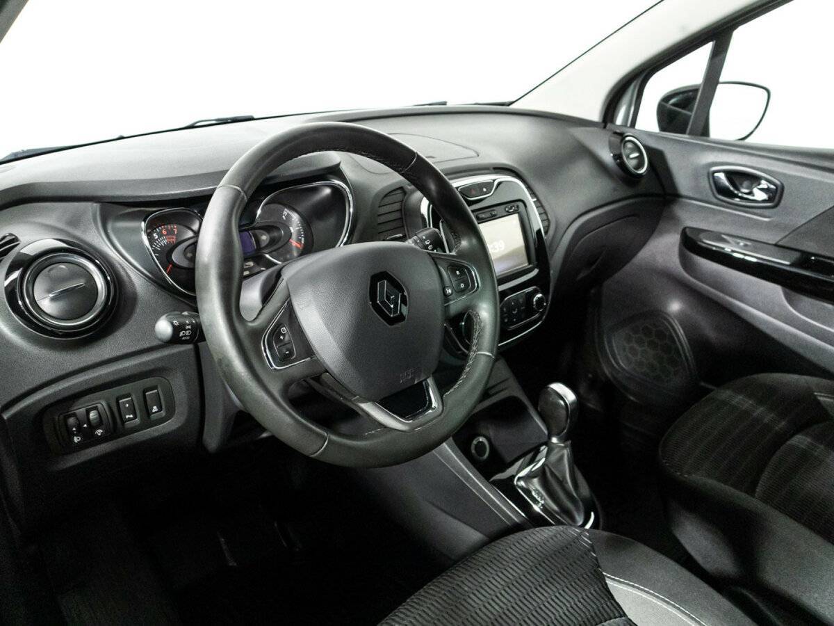 Рено Каптюр б/у, 2017, Автоматическая. Фото: #10