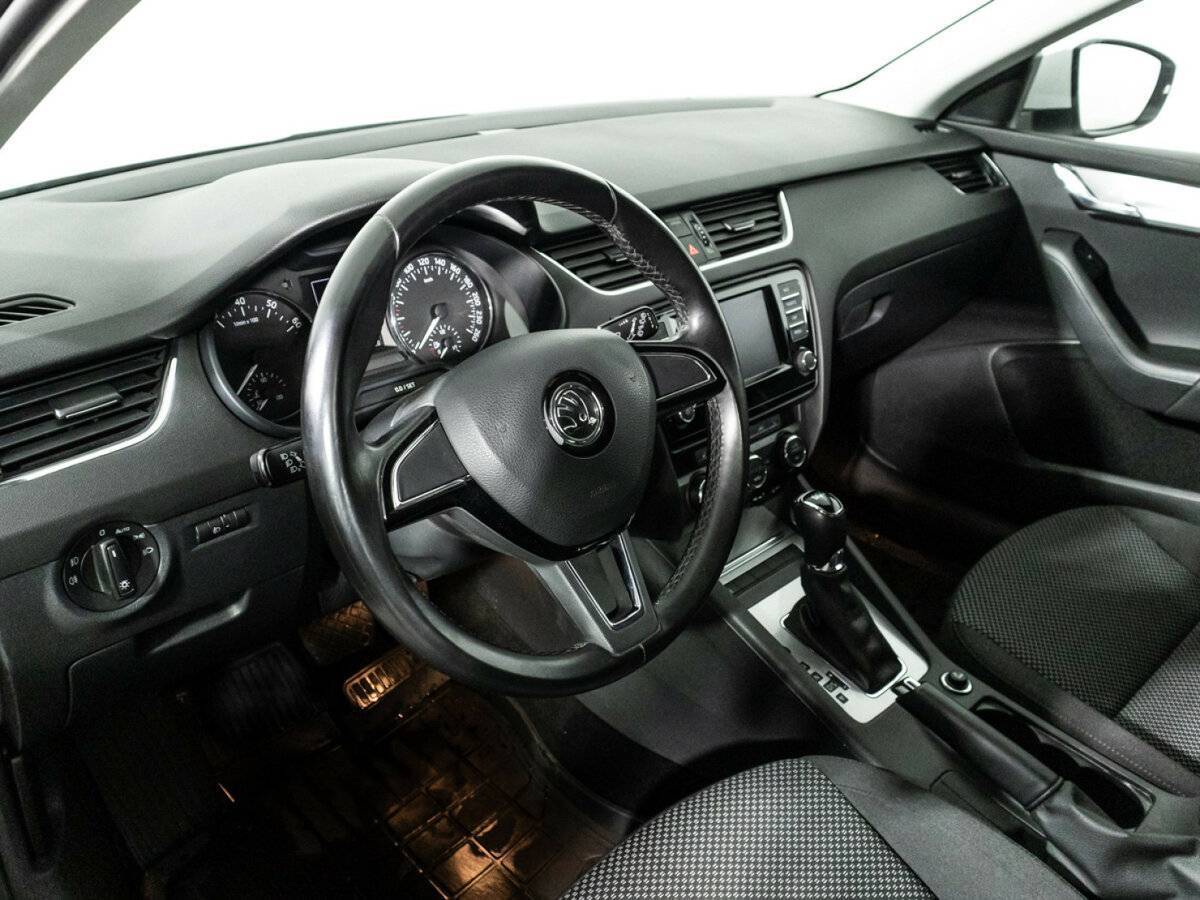 Шкода Октавия б/у, 2016, Роботизированная. Фото: #10