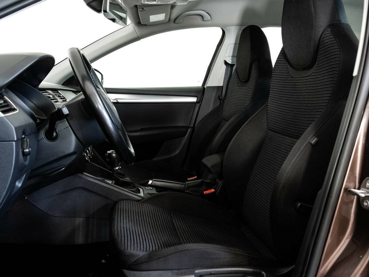 Шкода Октавия б/у, 2014, Роботизированная. Фото: #11