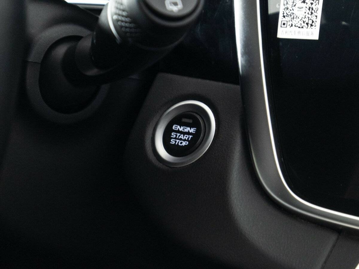 Джили Атлас Про б/у, 2024, Роботизированная. Фото: #21