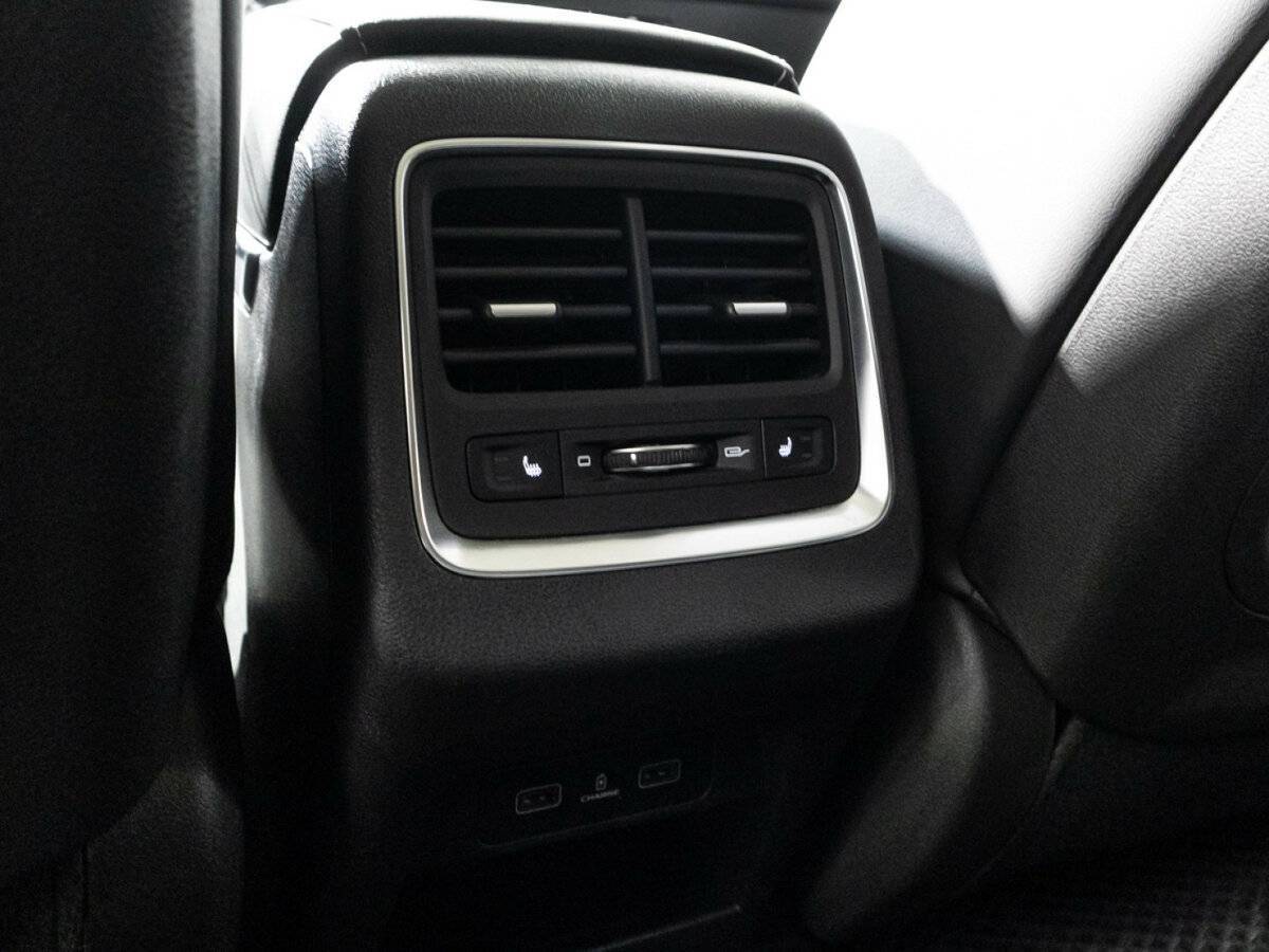 Джили Атлас Про б/у, 2024, Роботизированная. Фото: #22