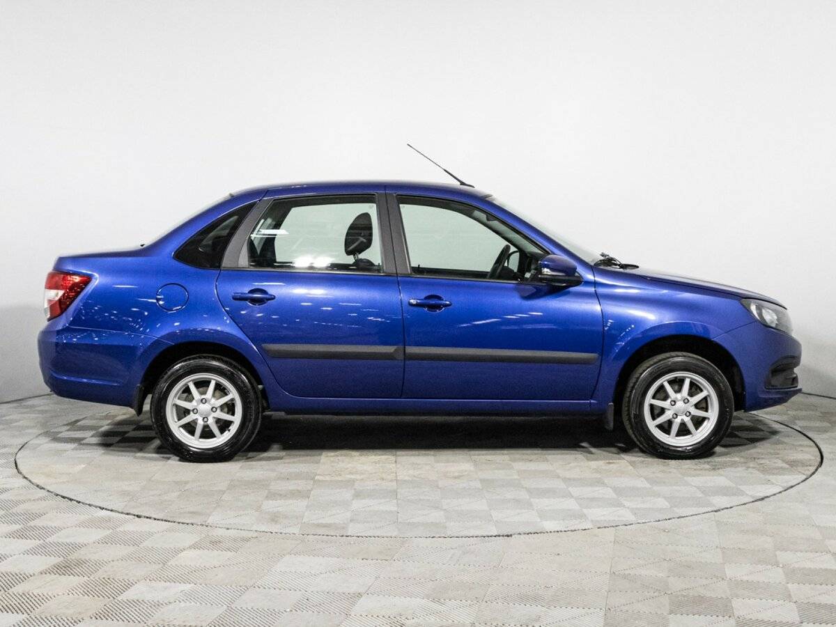 Лада (ВАЗ) Гранта б/у, 2022, Механическая. Фото: #3