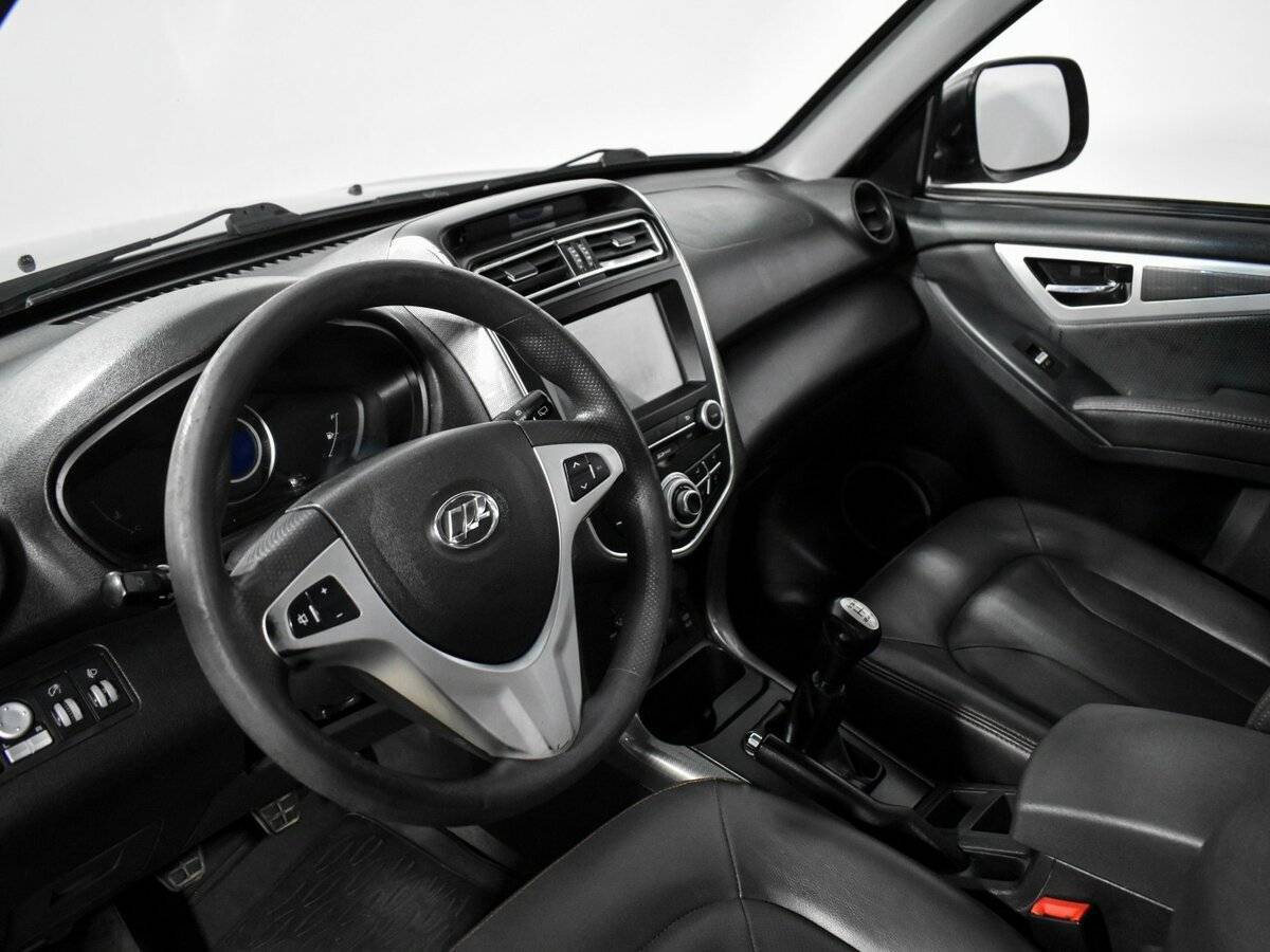 Лифан Икс60 б/у, 2017, Механическая. Фото: #8