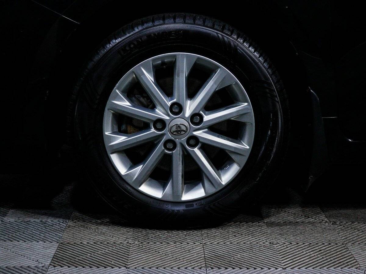 Тойота Камри б/у, 2015, Автоматическая. Фото: #11