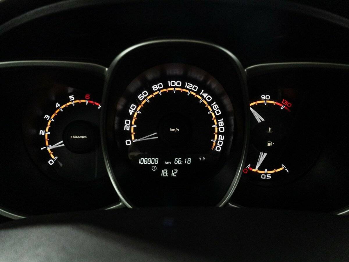 Лада (ВАЗ) Веста б/у, 2019, Механическая. Фото: #11