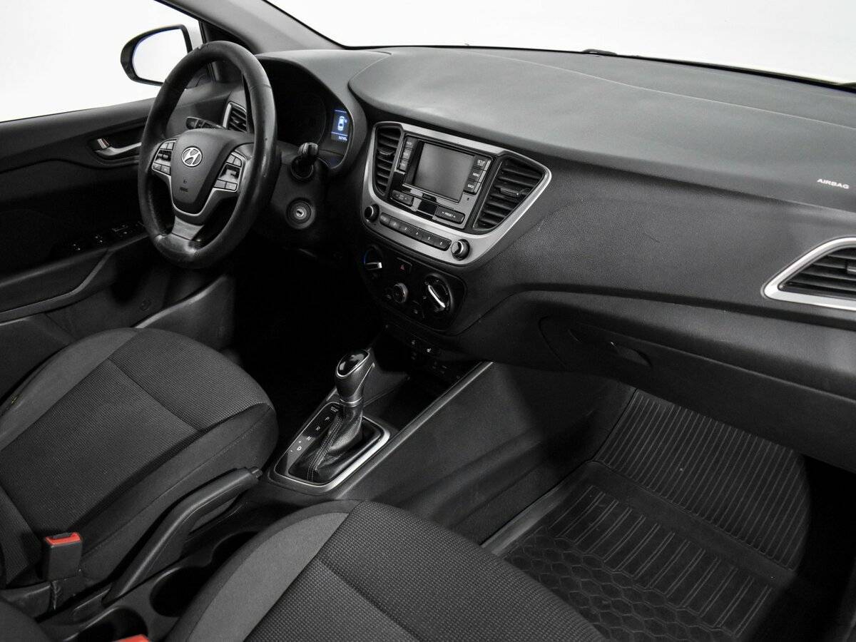 Хендай Солярис б/у, 2017, Автоматическая. Фото: #9