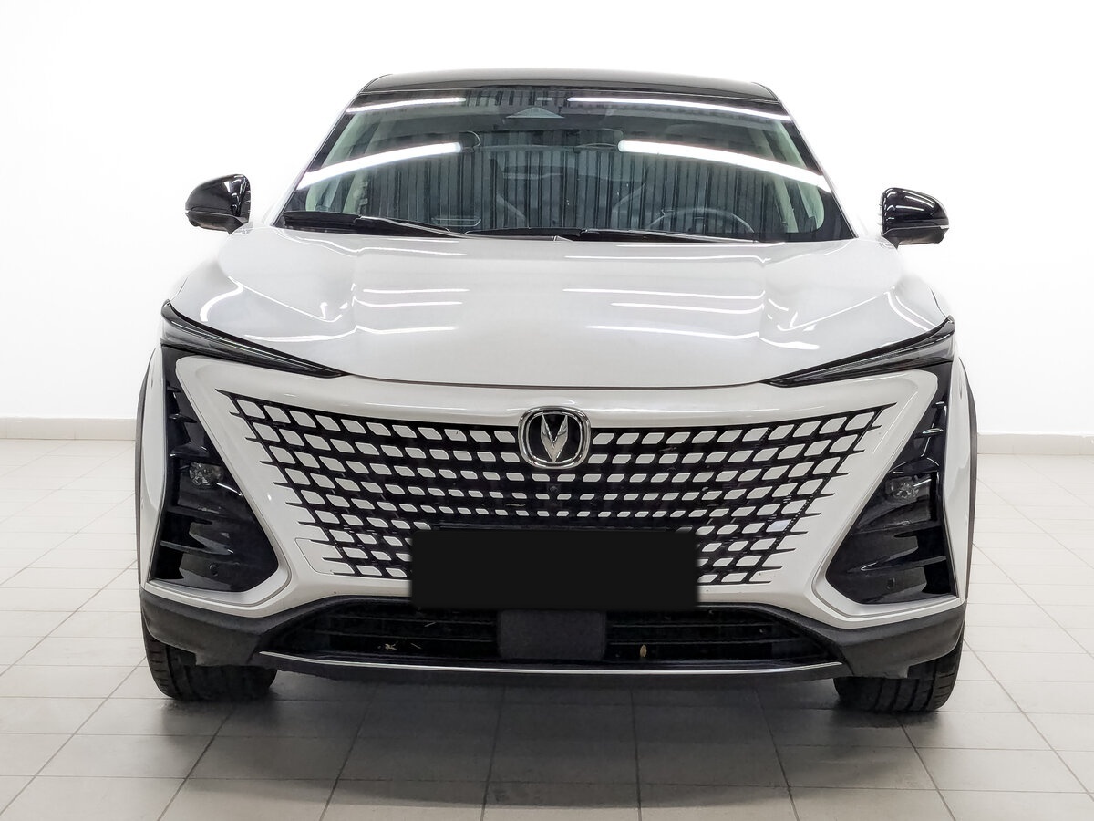 Чанган УНИ-Т б/у, 2024, Роботизированная. Фото: #1