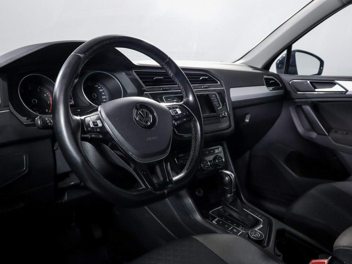 Фольксваген Тигуан б/у, 2017, Роботизированная. Фото: #10