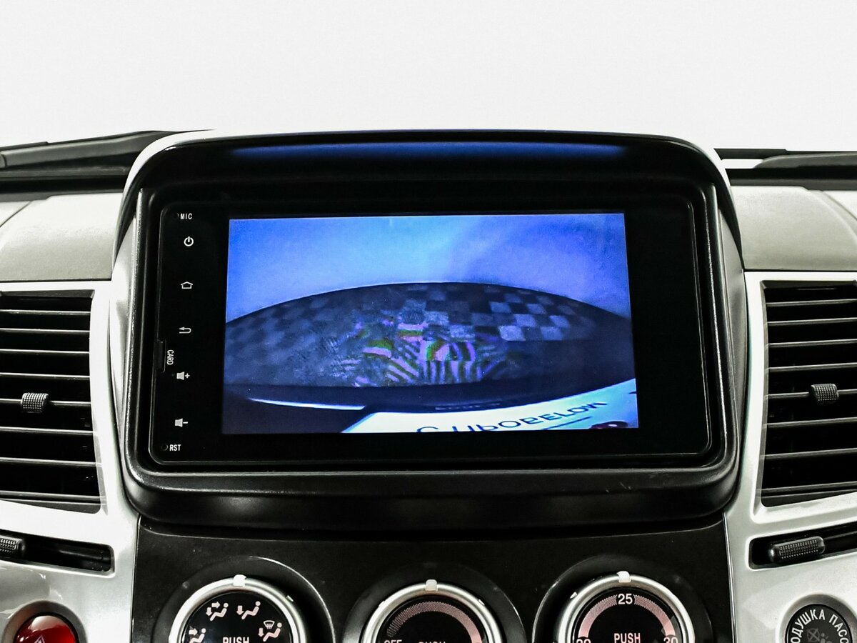 Митсубиши Паджеро Спорт б/у, 2013, Автоматическая. Фото: #15