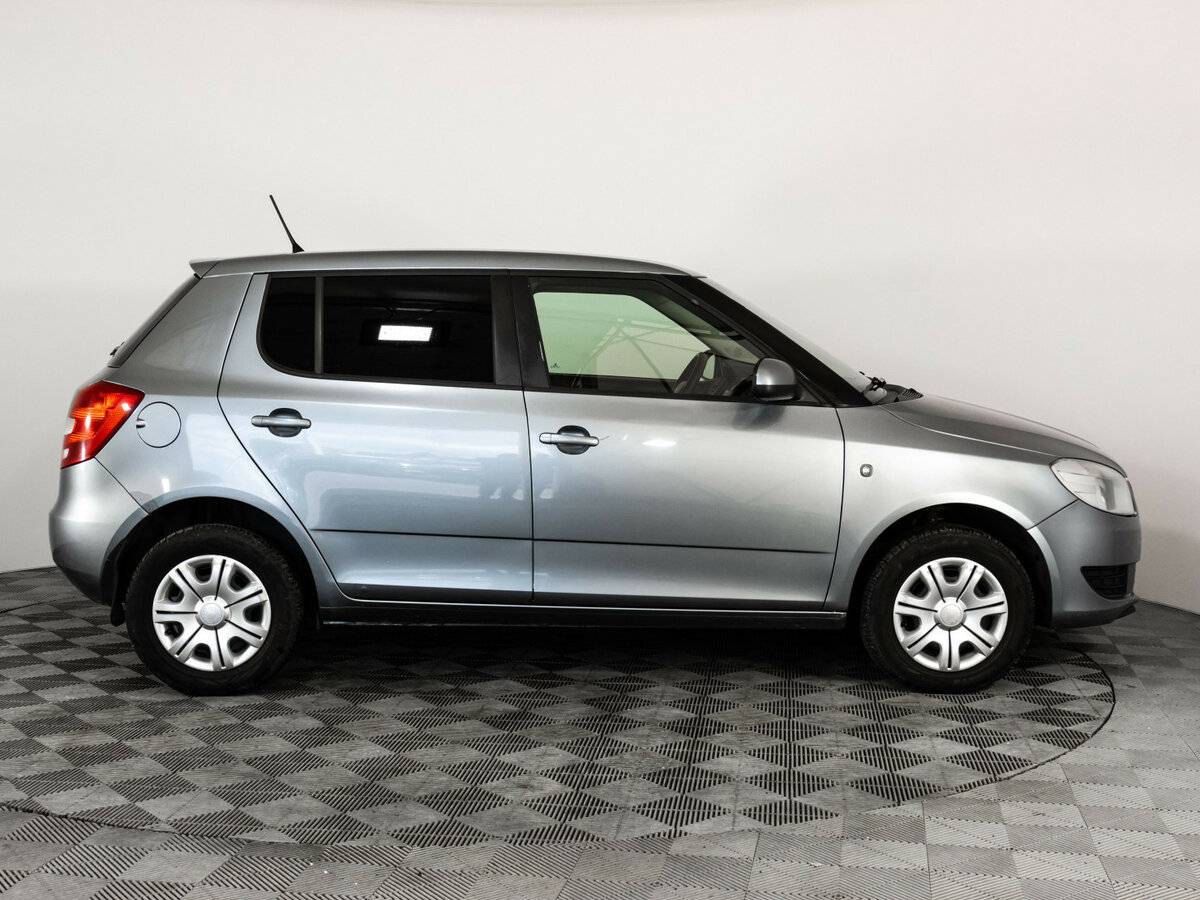 Шкода Фабия б/у, 2013, Механическая. Фото: #3