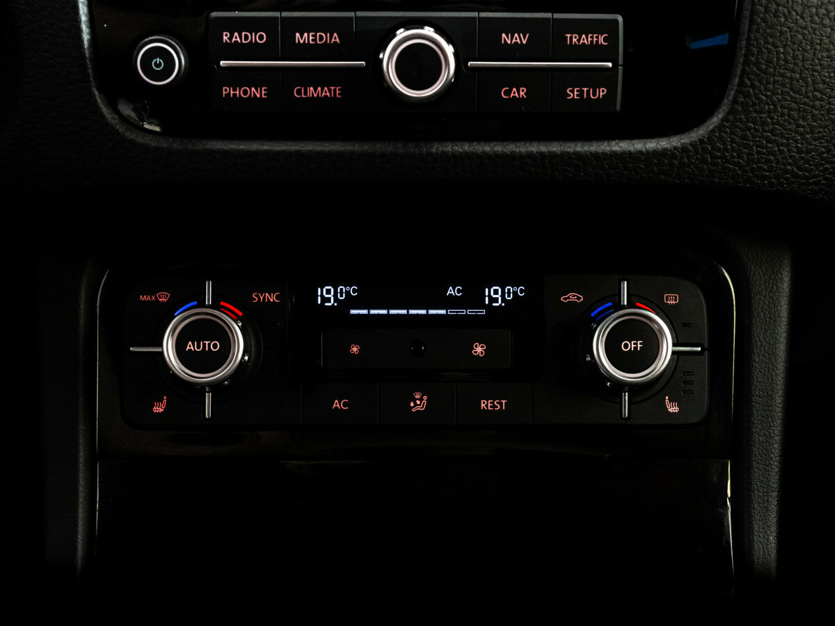 Фольксваген Туарег б/у, 2012, Автоматическая. Фото: #14