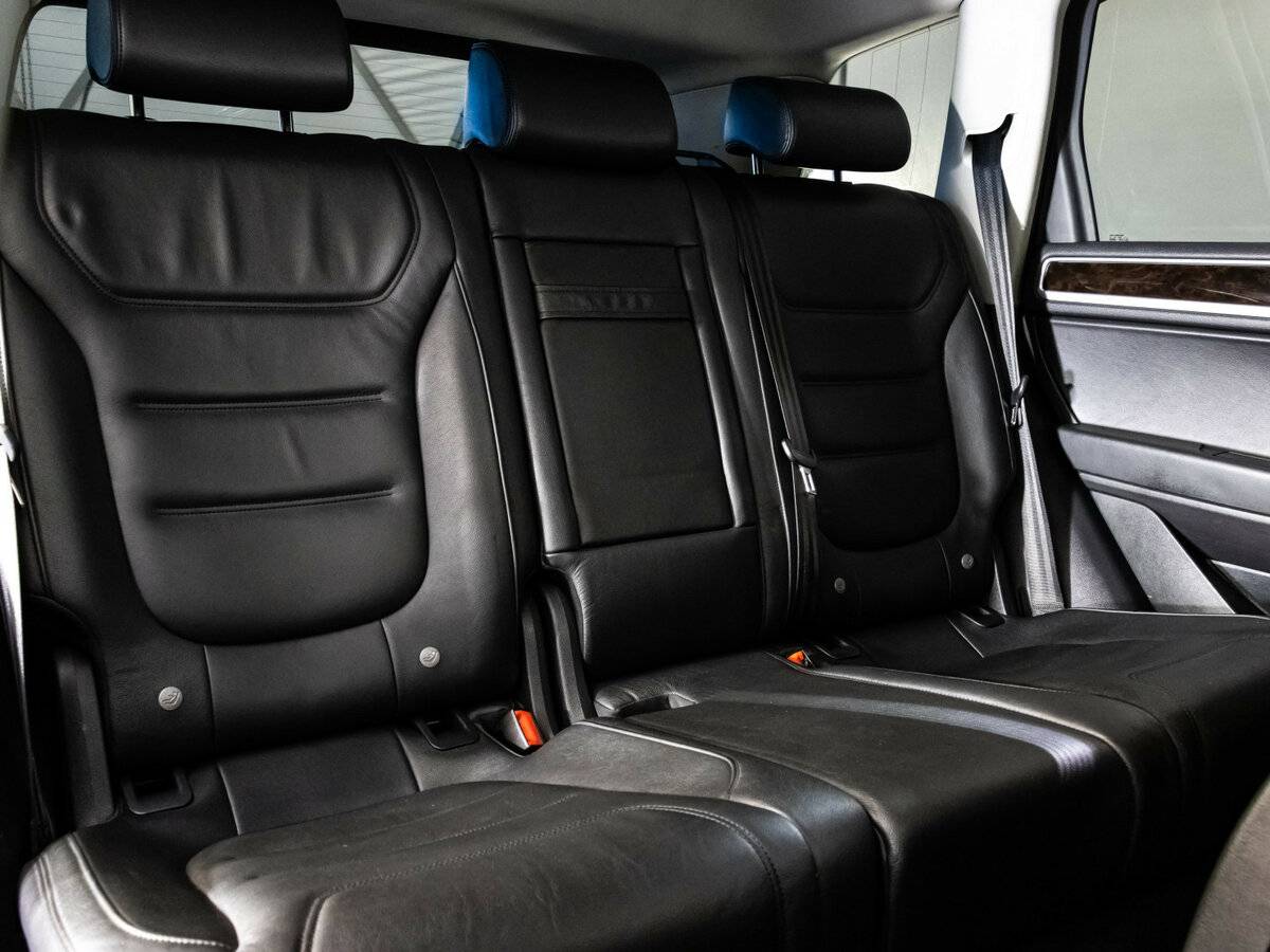 Фольксваген Туарег б/у, 2012, Автоматическая. Фото: #19