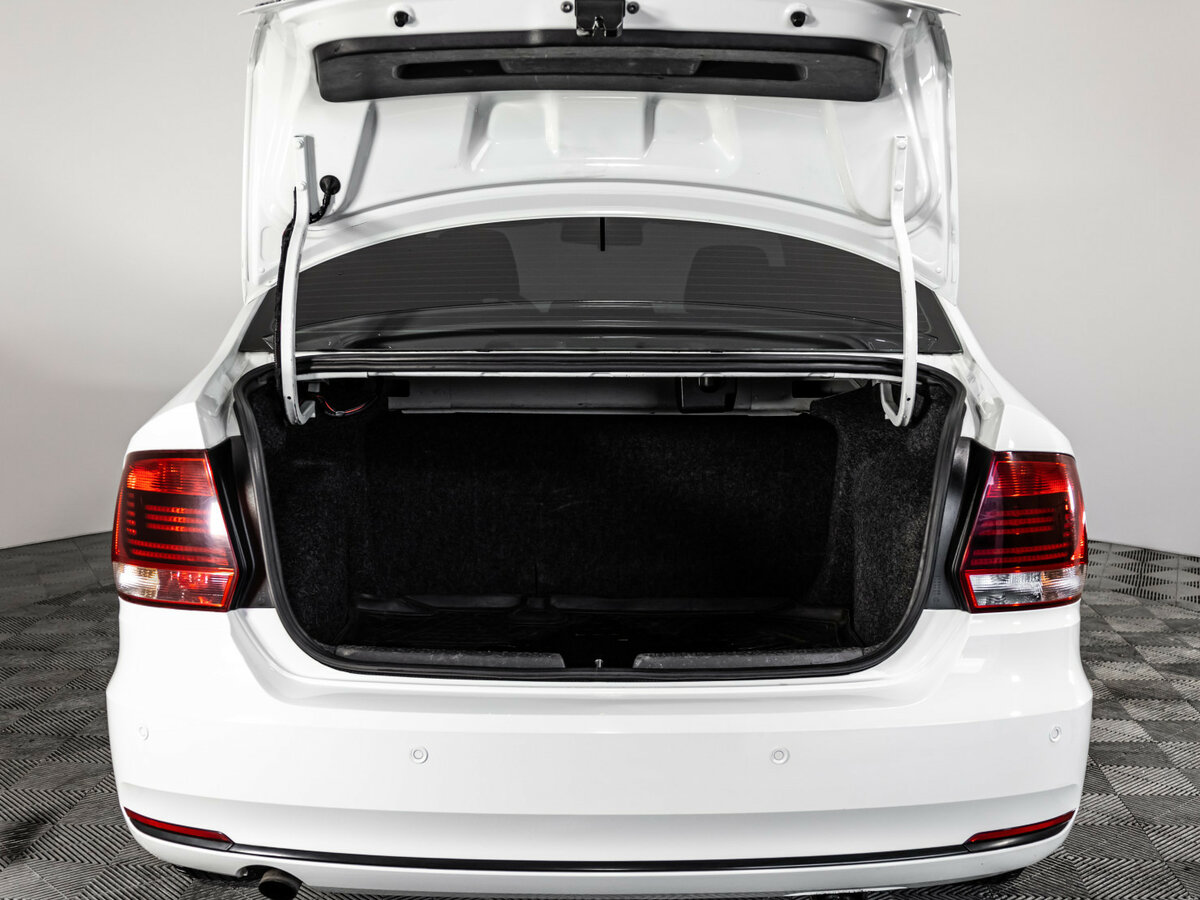 Фольксваген Поло б/у, 2016, Автоматическая. Фото: #13