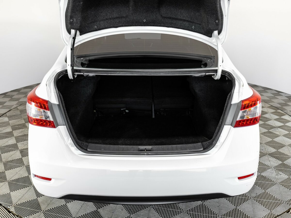 Ниссан Сентра б/у, 2015, Механическая. Фото: #16