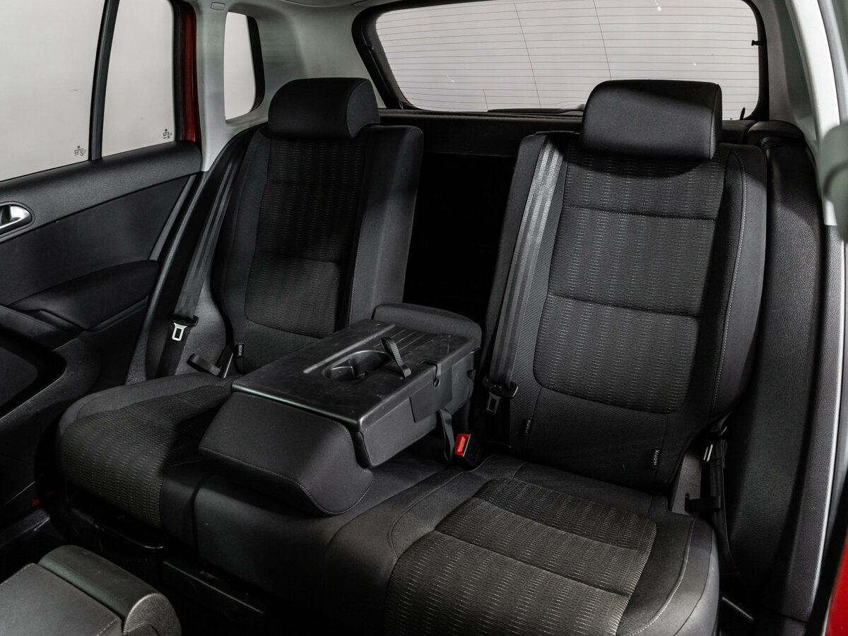 Фольксваген Тигуан б/у, 2012, Механическая. Фото: #15