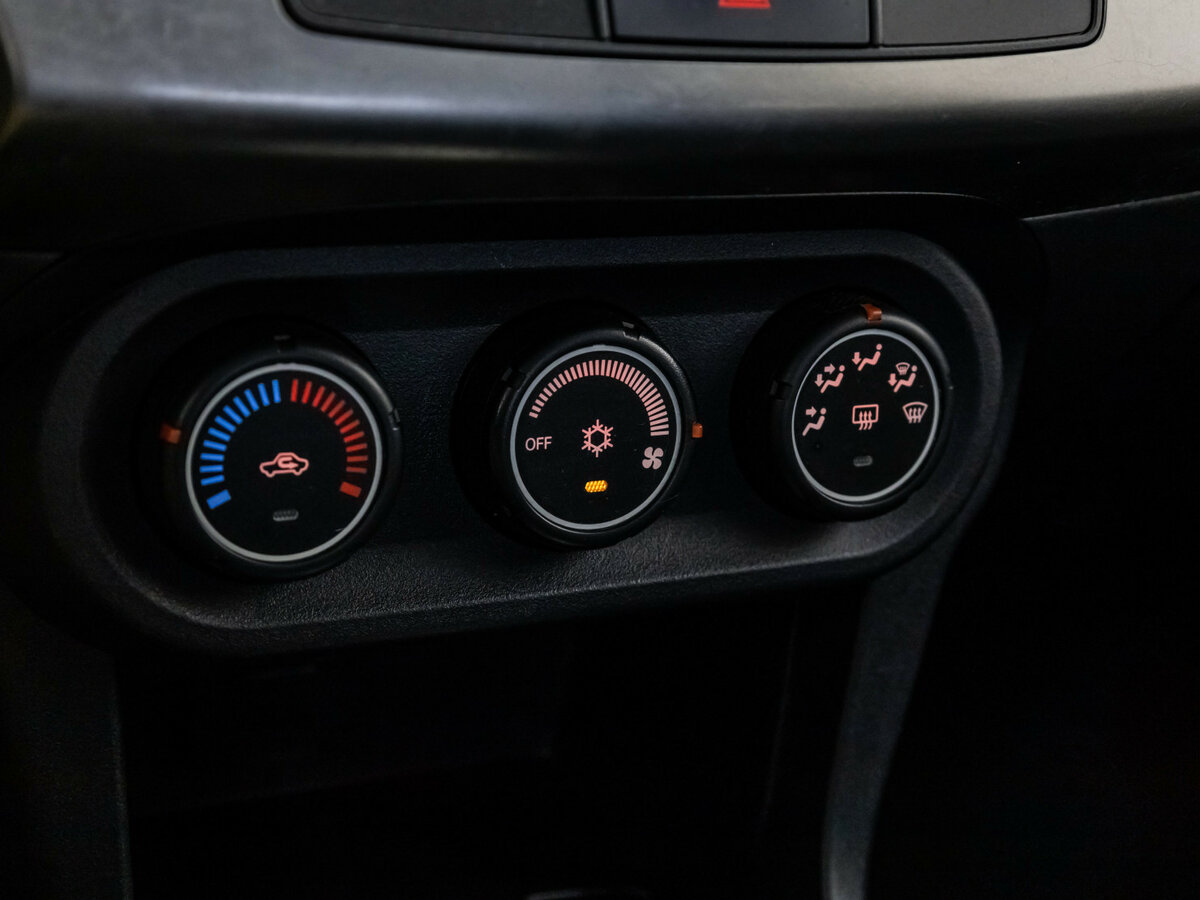 Митсубиши Лансер б/у, 2012, Автоматическая. Фото: #9