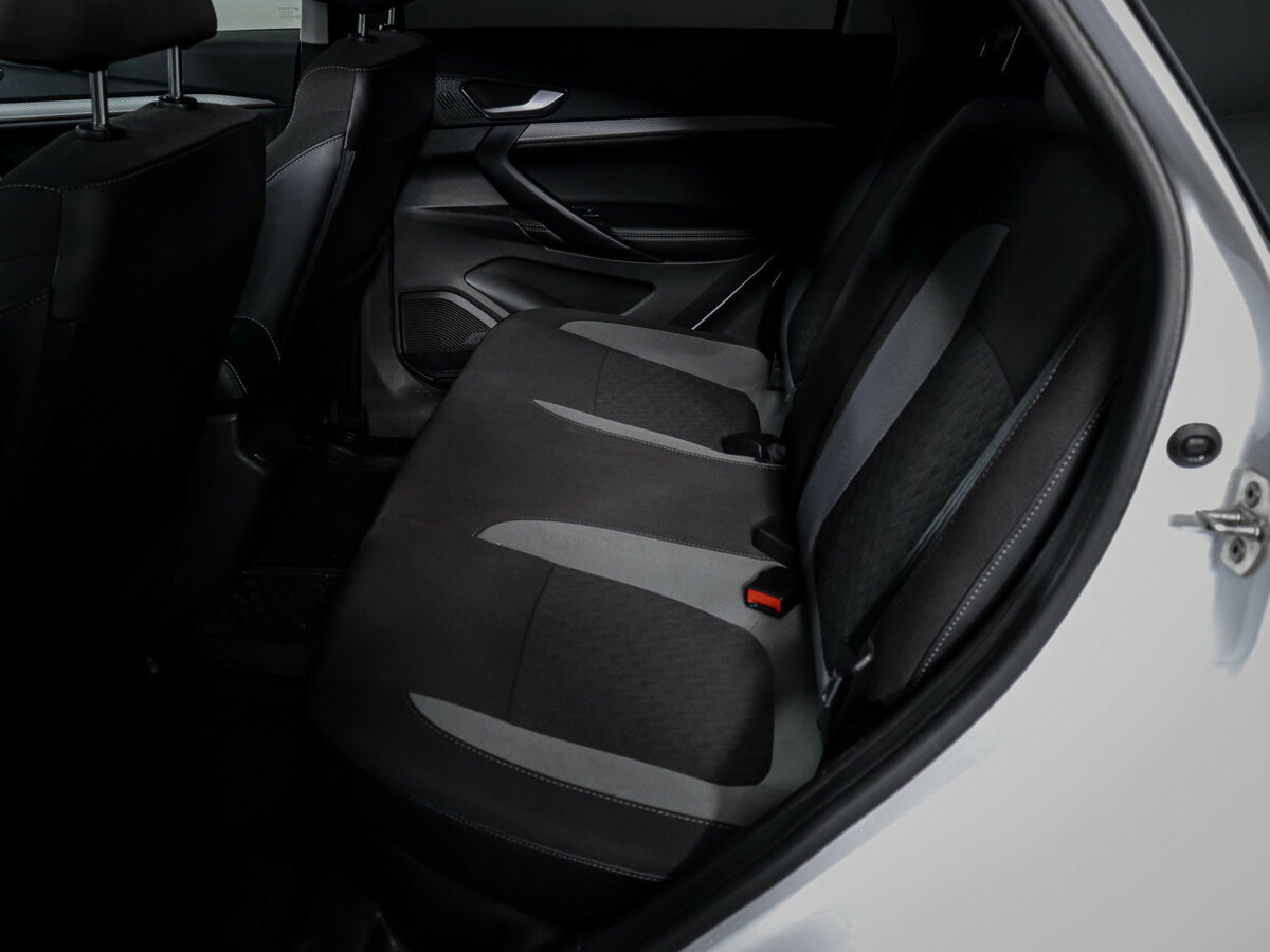 Лада (ВАЗ) Веста б/у, 2023, Механическая. Фото: #7