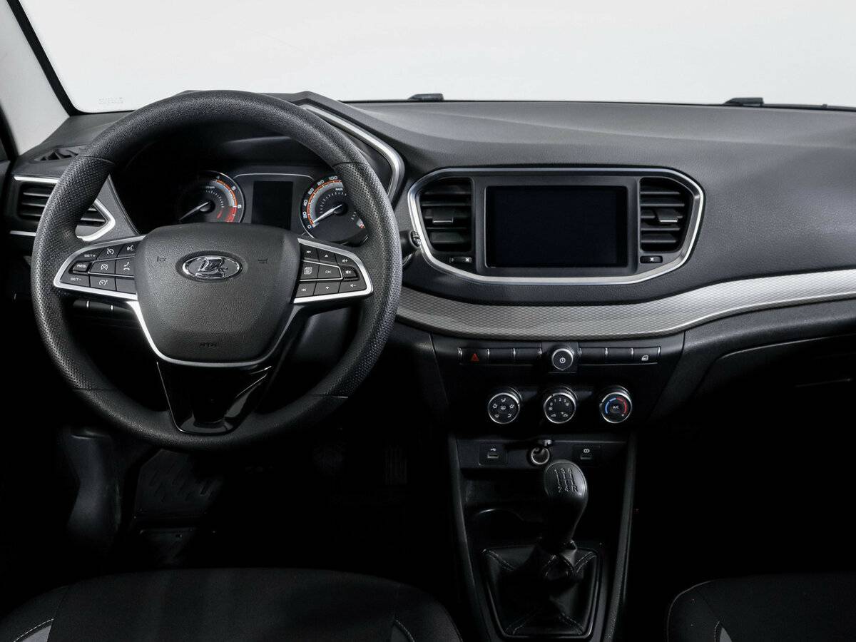 Лада (ВАЗ) Веста б/у, 2023, Механическая. Фото: #9