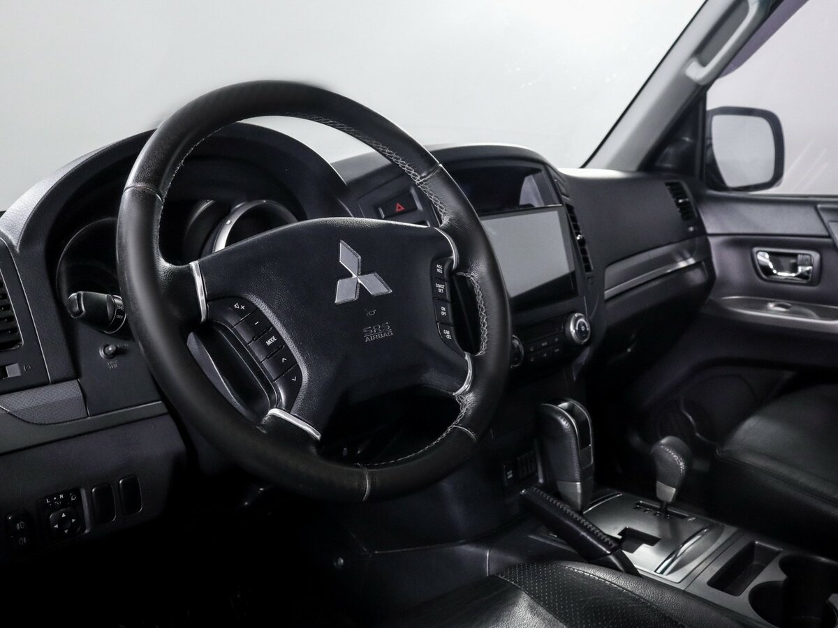 Митсубиши Паджеро б/у, 2012, Автоматическая. Фото: #10