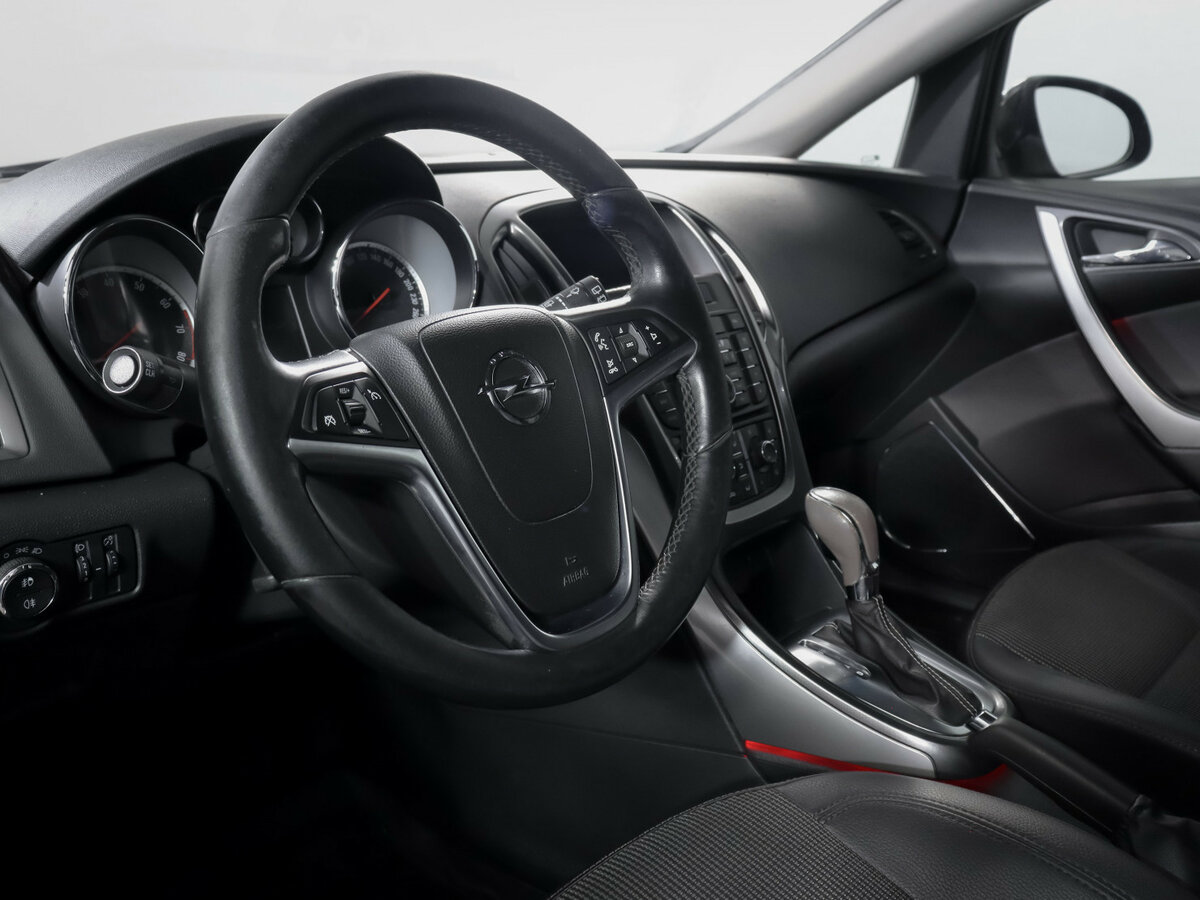 Опель Астра б/у, 2012, Автоматическая. Фото: #10