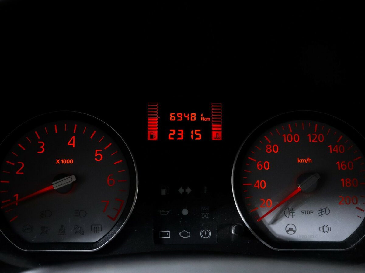 Рено Сандеро б/у, 2012, Механическая. Фото: #7