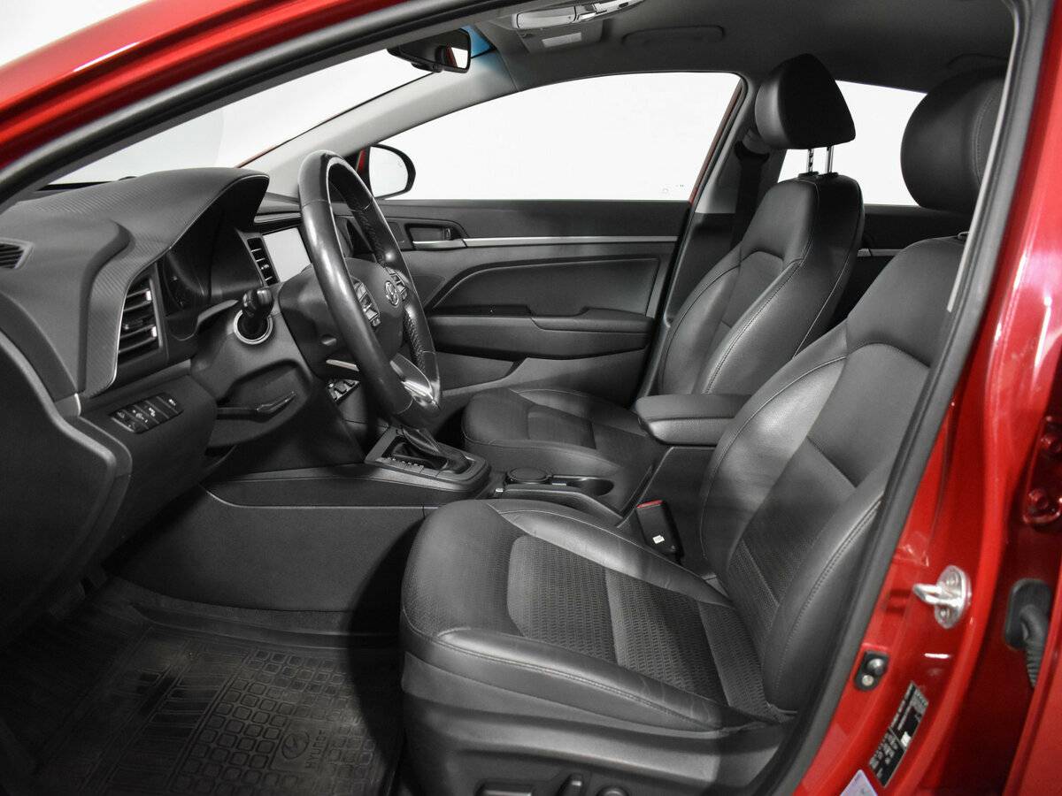 Хендай Елантра б/у, 2019, Автоматическая. Фото: #7