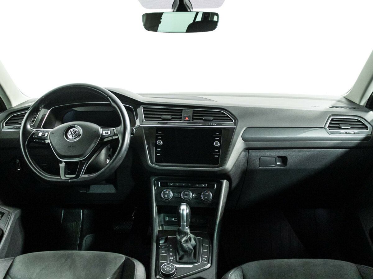 Фольксваген Тигуан б/у, 2018, Роботизированная. Фото: #12