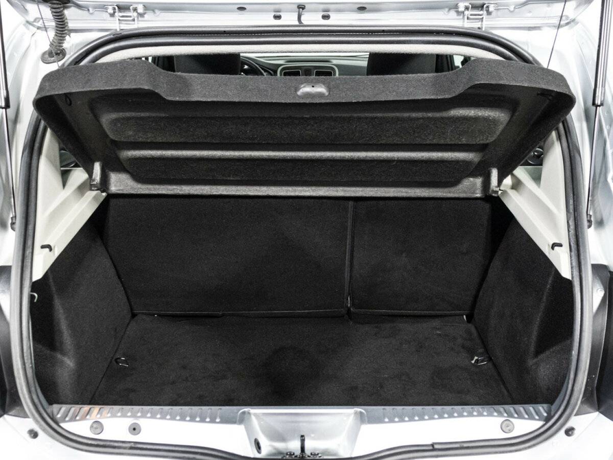 Рено Сандеро б/у, 2022, Механическая. Фото: #17