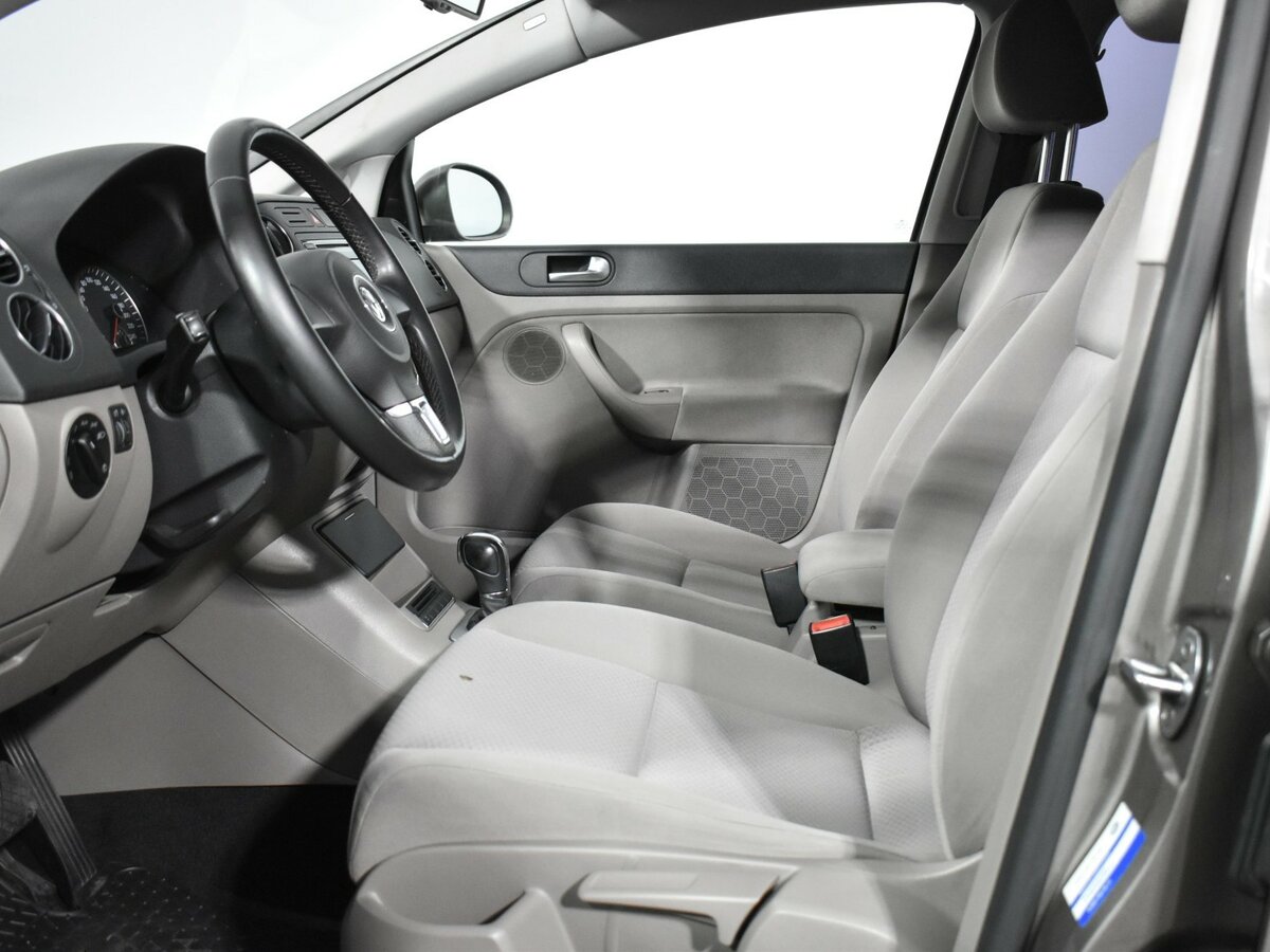 Фольксваген Гольф Плюс б/у, 2012, Роботизированная. Фото: #9