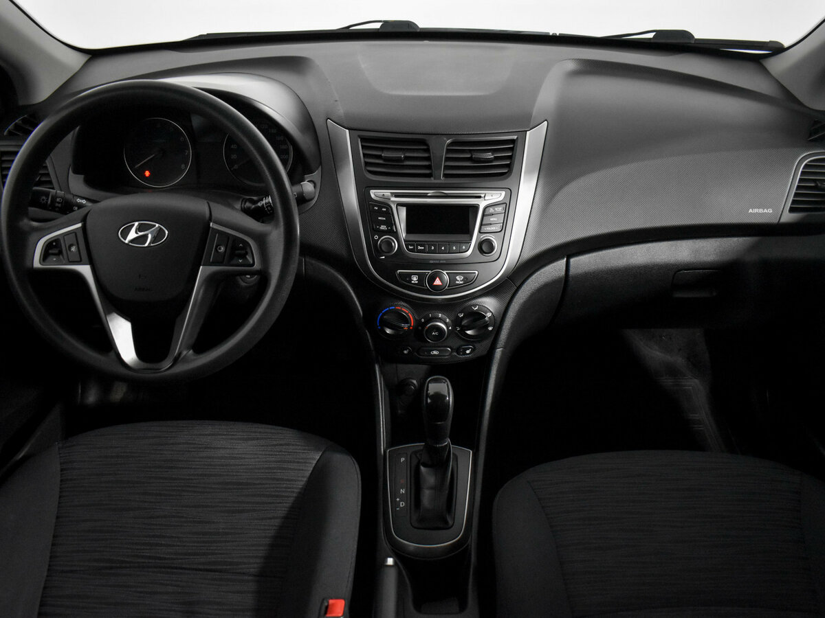 Хендай Солярис б/у, 2015, Автоматическая. Фото: #12