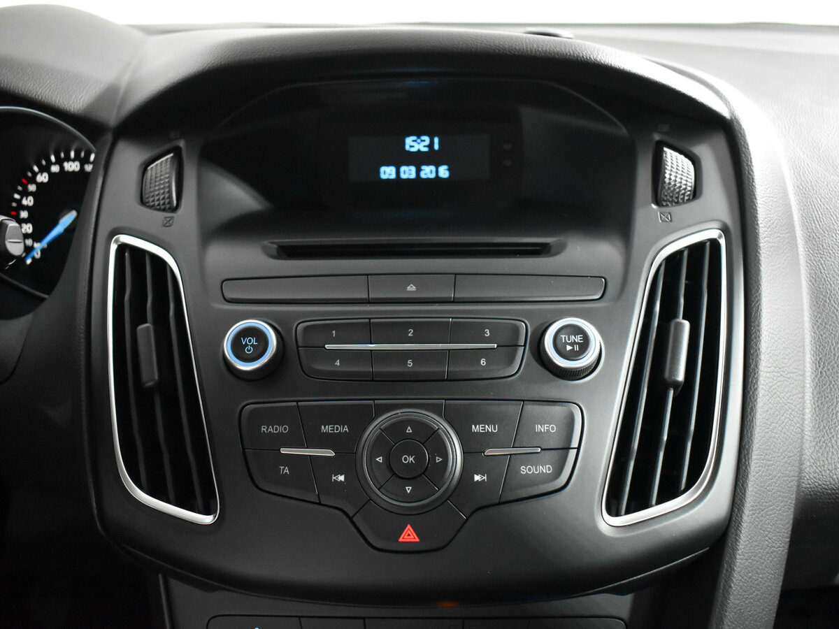 Форд Фокус б/у, 2016, Механическая. Фото: #13