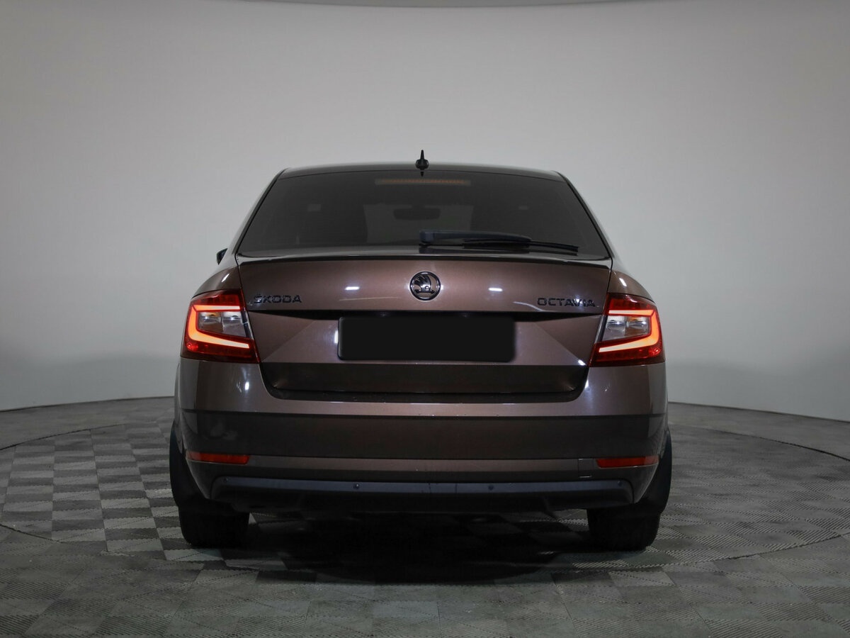 Шкода Октавия б/у, 2017, Роботизированная. Фото: #4
