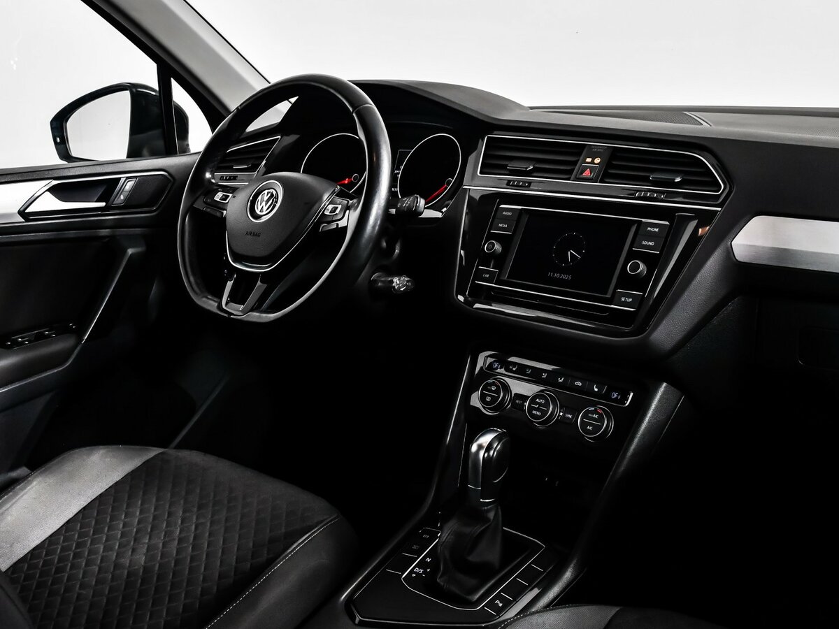 Фольксваген Тигуан б/у, 2017, Роботизированная. Фото: #10