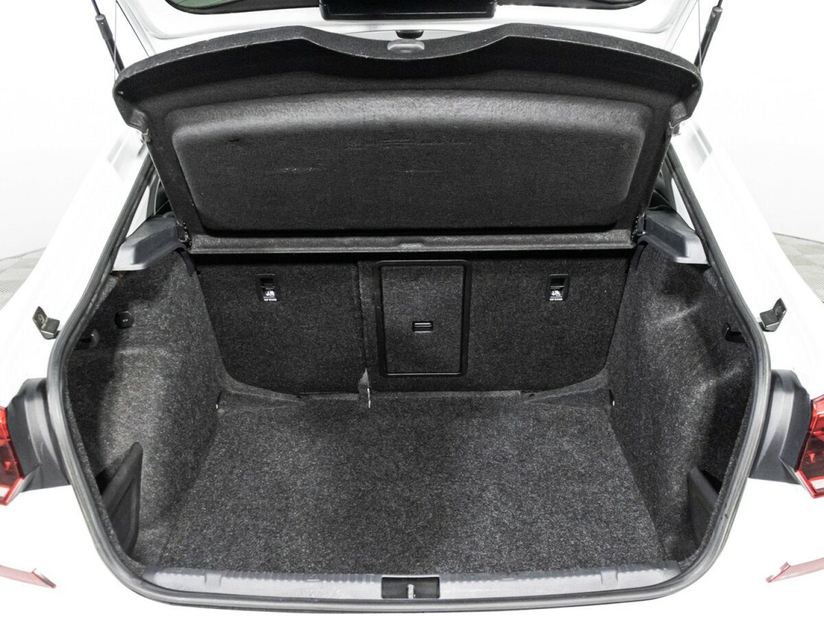 Фольксваген Поло б/у, 2020, Роботизированная. Фото: #13