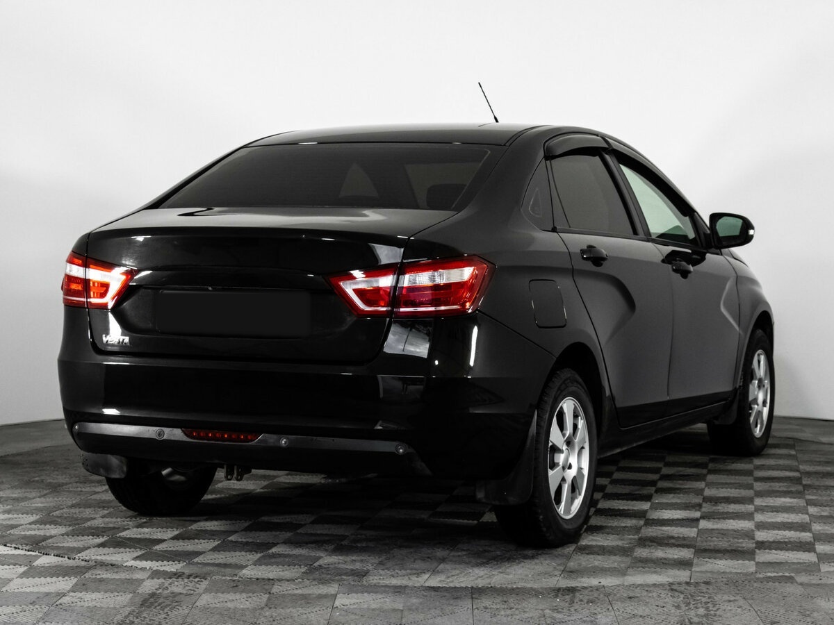 Лада (ВАЗ) Веста б/у, 2017, Механическая. Фото: #3