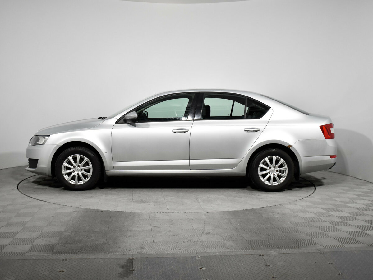 Шкода Октавия б/у, 2015, Механическая. Фото: #6