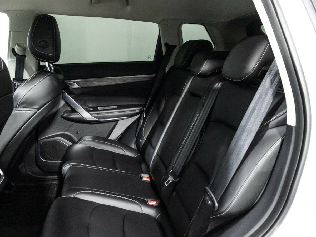 Джили Атлас Про б/у, 2023, Роботизированная. Фото: #9